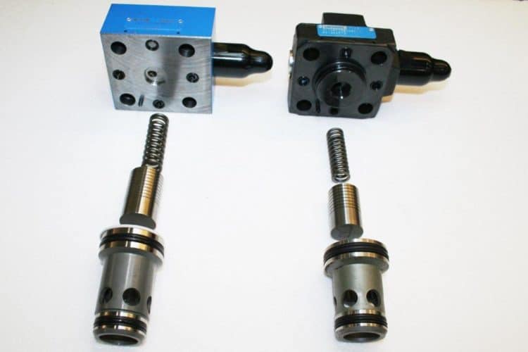 Why You Should Consider a Custom Hydraulic Valve Solution 2