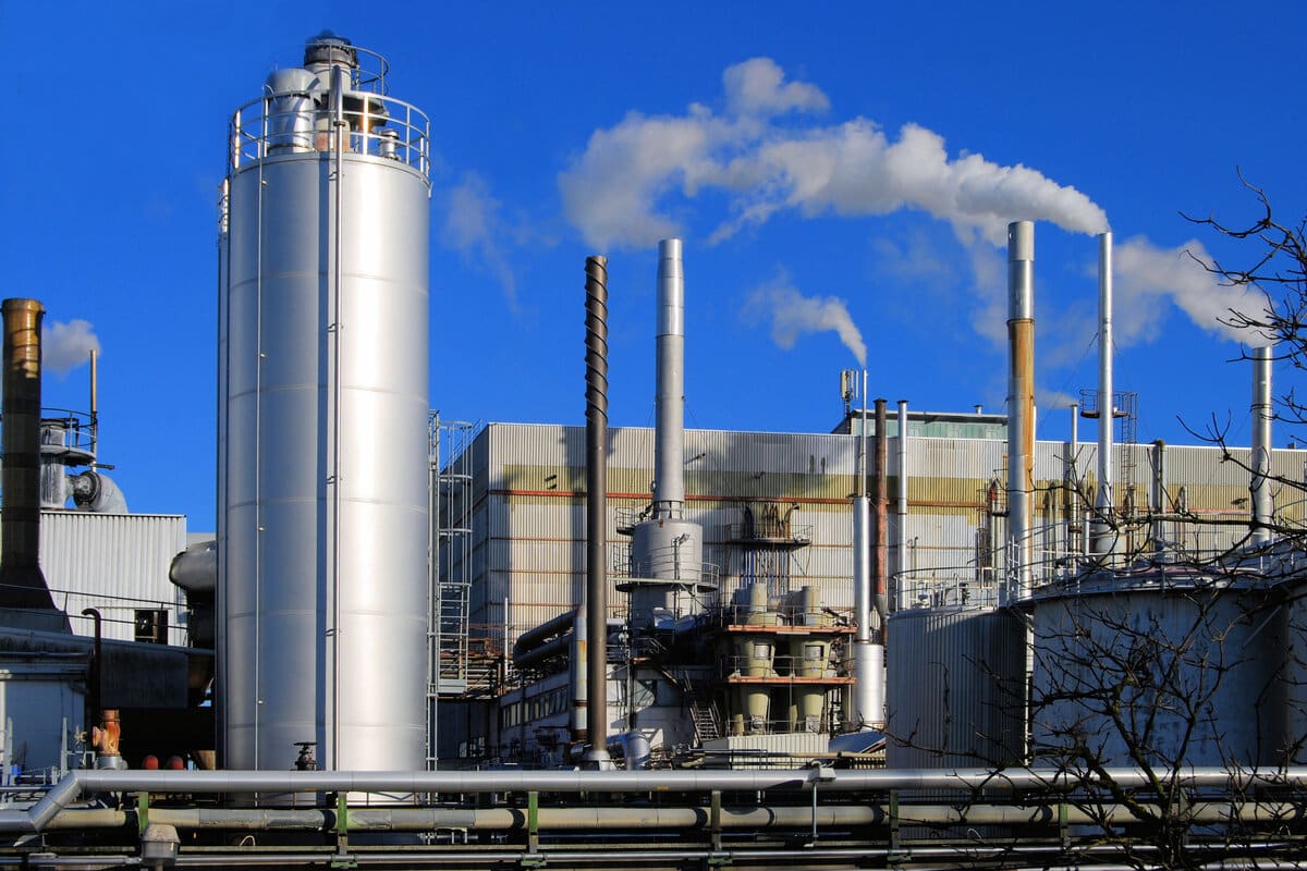 process manufacturing plant in production