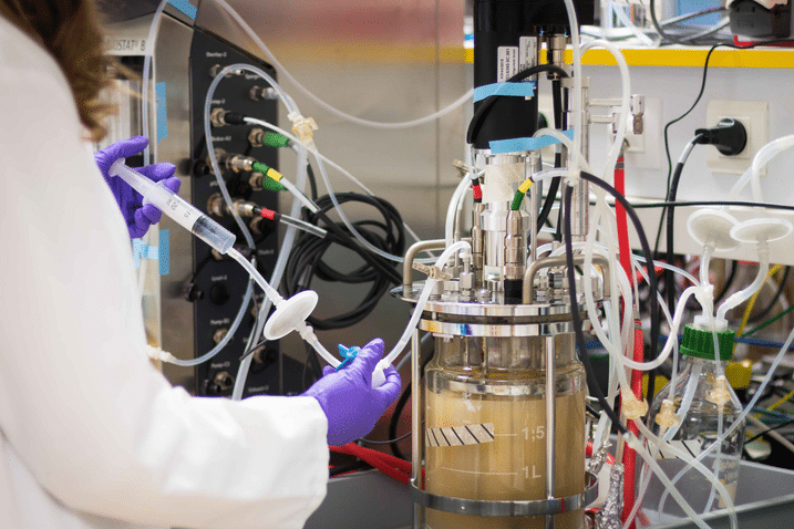 Life Science Industry Newsletter - April 2025 2