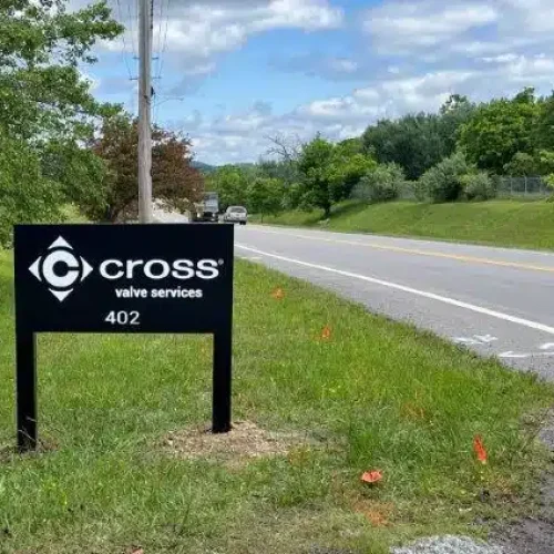 Cross Company - Surgoinsville - Road Signage
